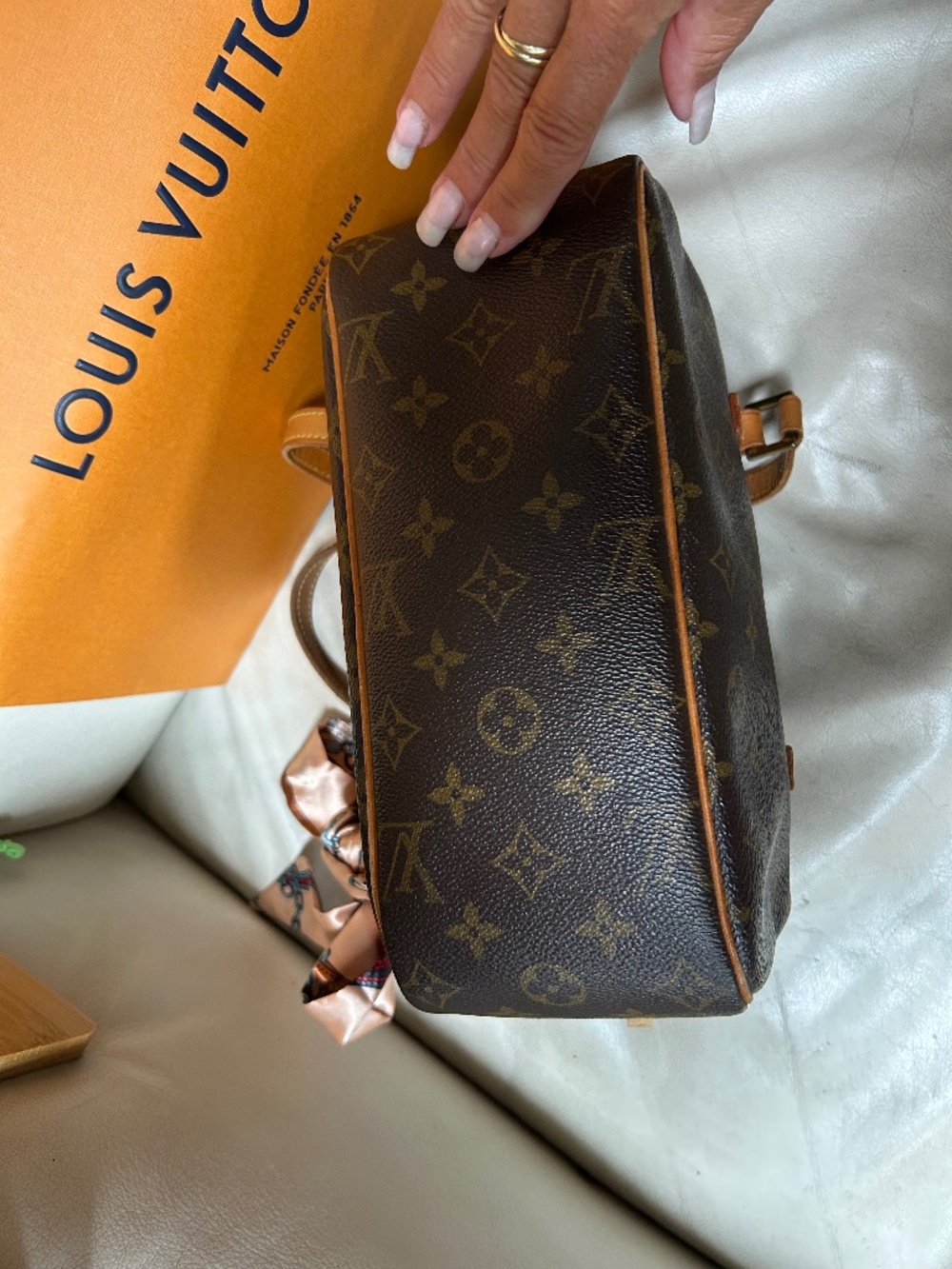 Beautiful vintage Louis Vuitton VIVA CITE shoulder bag - Picture 14 of 14